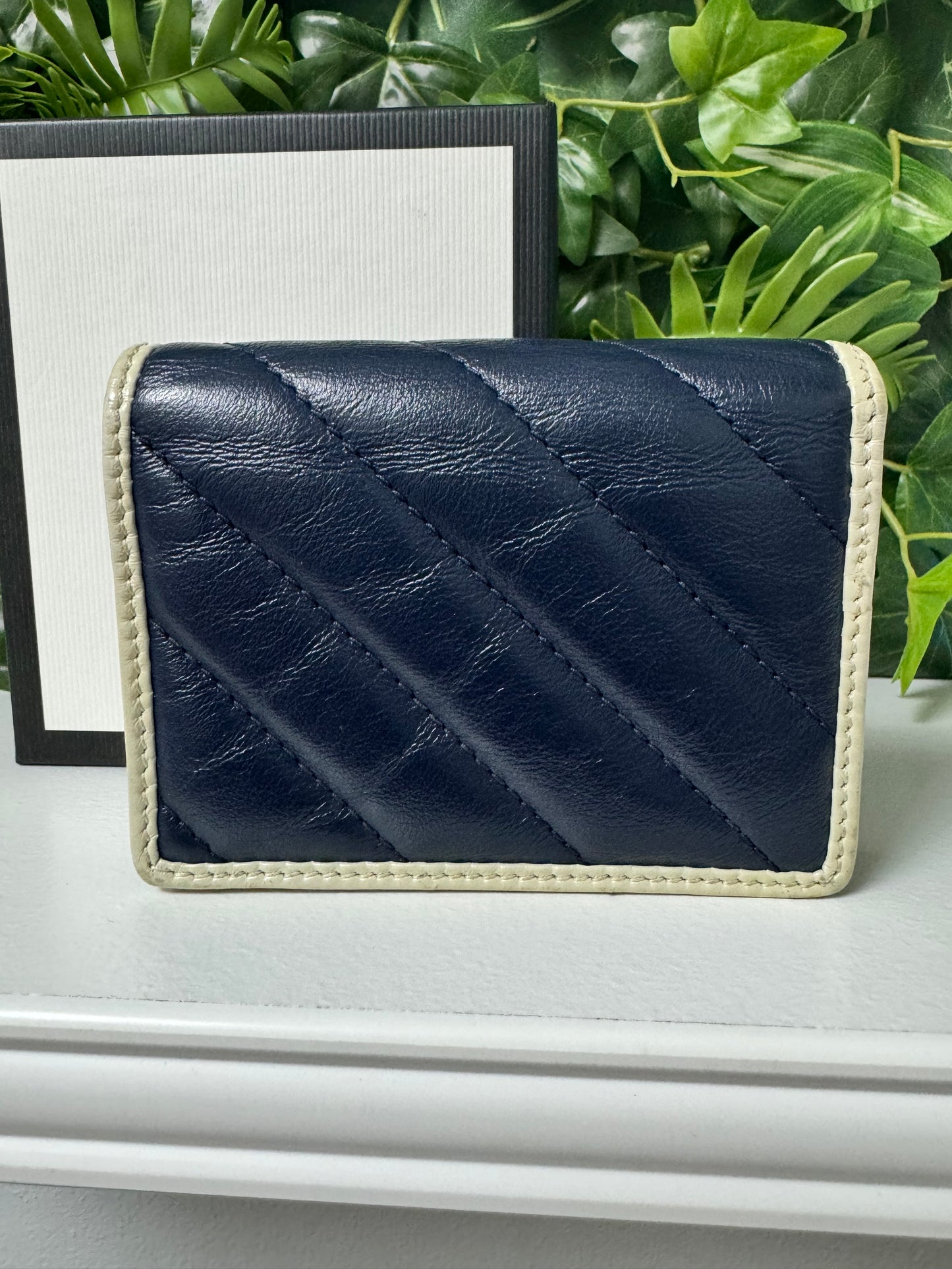 Gucci Marmont a compact Wallet